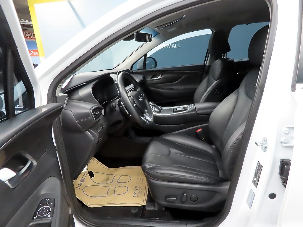 Hyundai Santa fe Prestige* НАВИ* ПОДГРЕВ* ОБДУХВАНЕ* КАМЕРА, снимка 6 - Автомобили и джипове - 54966453