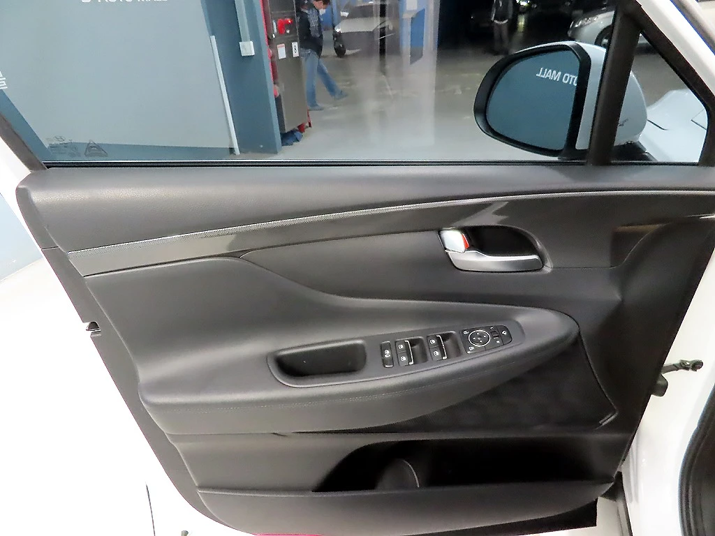 Hyundai Santa fe Prestige* НАВИ* ПОДГРЕВ* ОБДУХВАНЕ* КАМЕРА, снимка 13 - Автомобили и джипове - 54966453