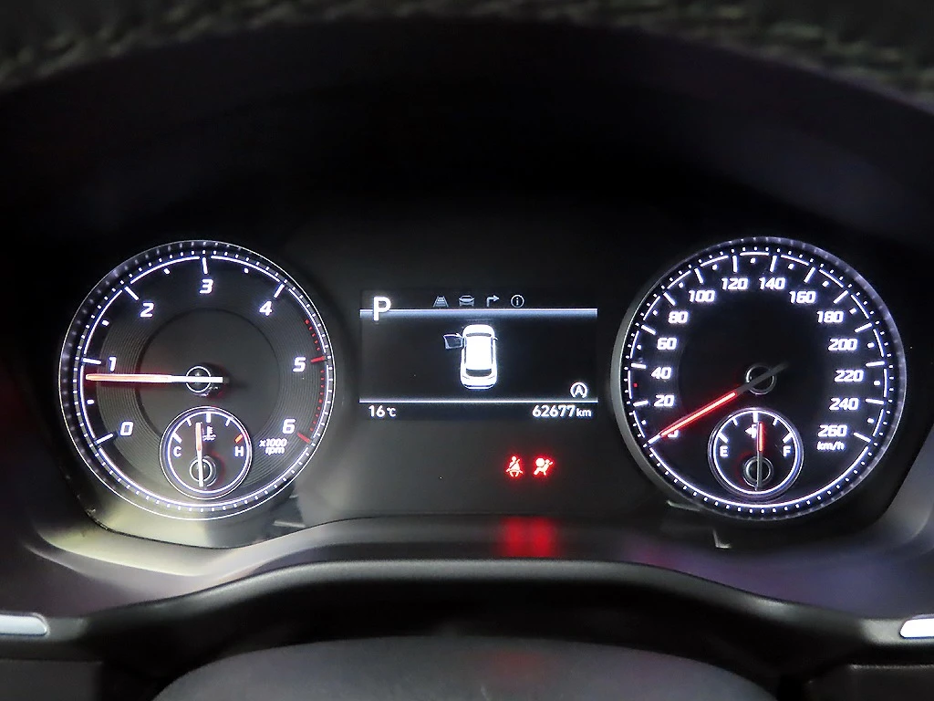 Hyundai Santa fe Prestige* НАВИ* ПОДГРЕВ* ОБДУХВАНЕ* КАМЕРА, снимка 8 - Автомобили и джипове - 54966453