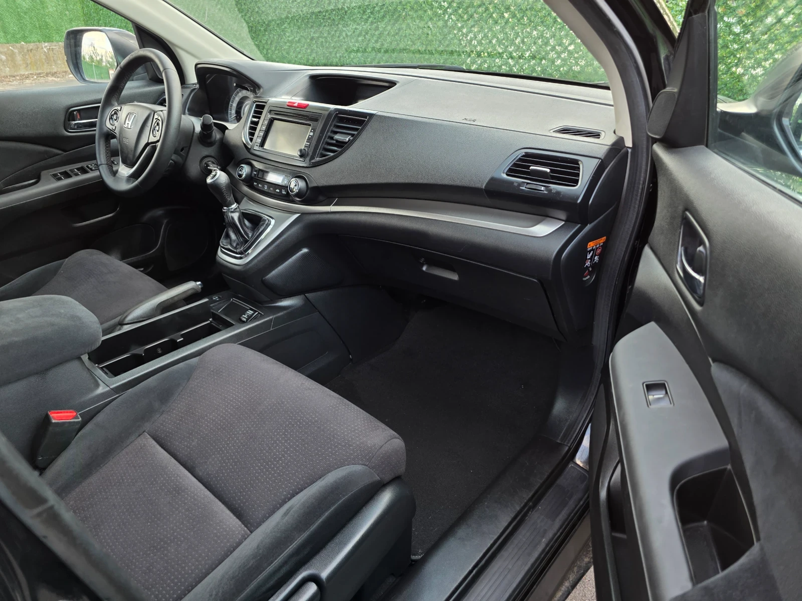 Honda Cr-v 2.2 i-DTEC, снимка 9 - Автомобили и джипове - 54990610