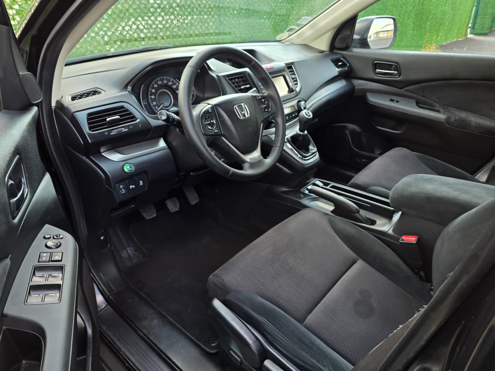 Honda Cr-v 2.2 i-DTEC, снимка 8 - Автомобили и джипове - 54990610