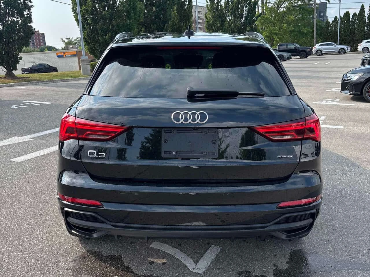 Audi Q3 * Technik * CARFAX * ����� �� ����������� | Mobile.bg � ����������� 4