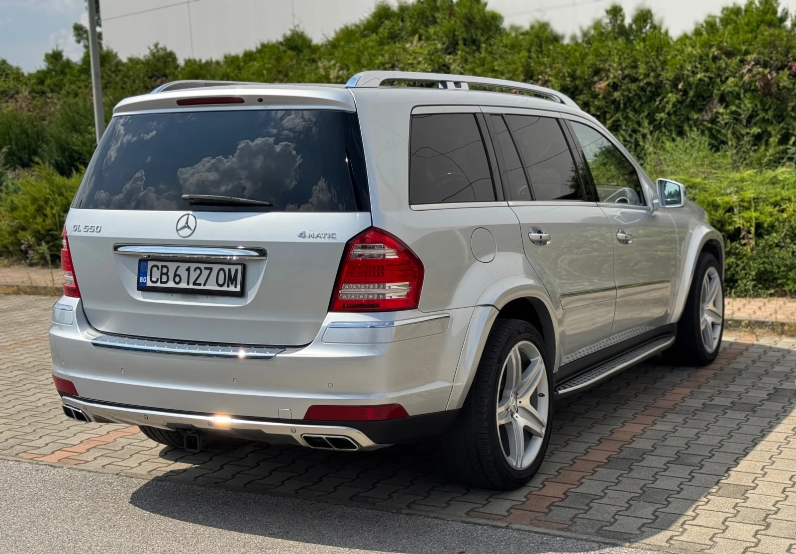 Mercedes-Benz GL 550 Нови вериги/LPG/Grand Edition, снимка 8 - Автомобили и джипове - 55659030