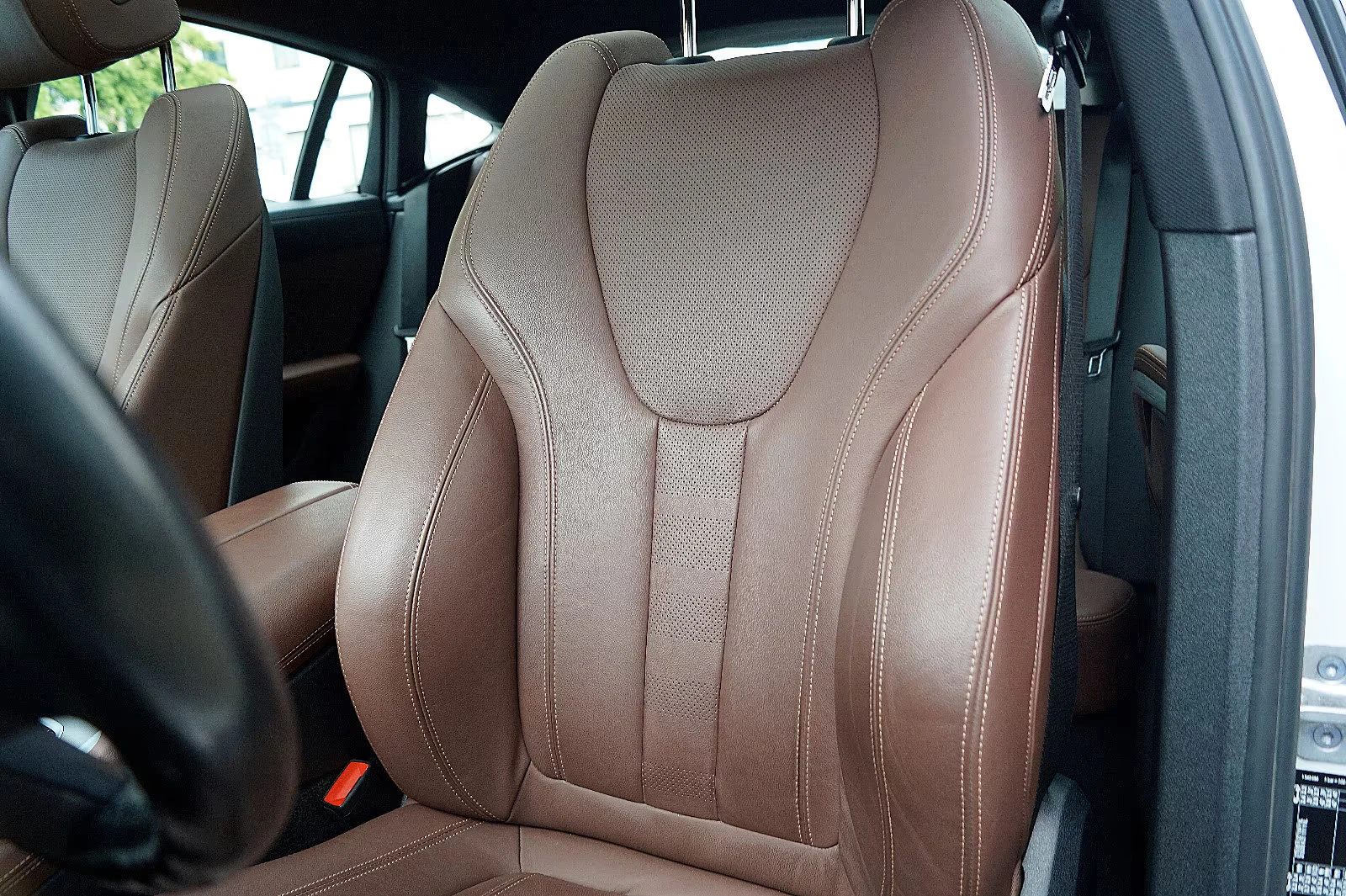 BMW X6 M50/530HP/M SPORT/PANO/ACC/21/MEMO/CAM/752z, снимка 9 - Автомобили и джипове - 55662102