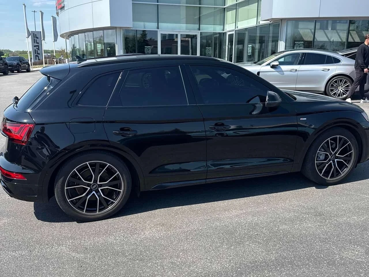 Audi Q5 * Technik * CARFAX * ОПЦИЯ ЗА ФИНАНСИРАНЕ, снимка 3 - Автомобили и джипове - 55777840