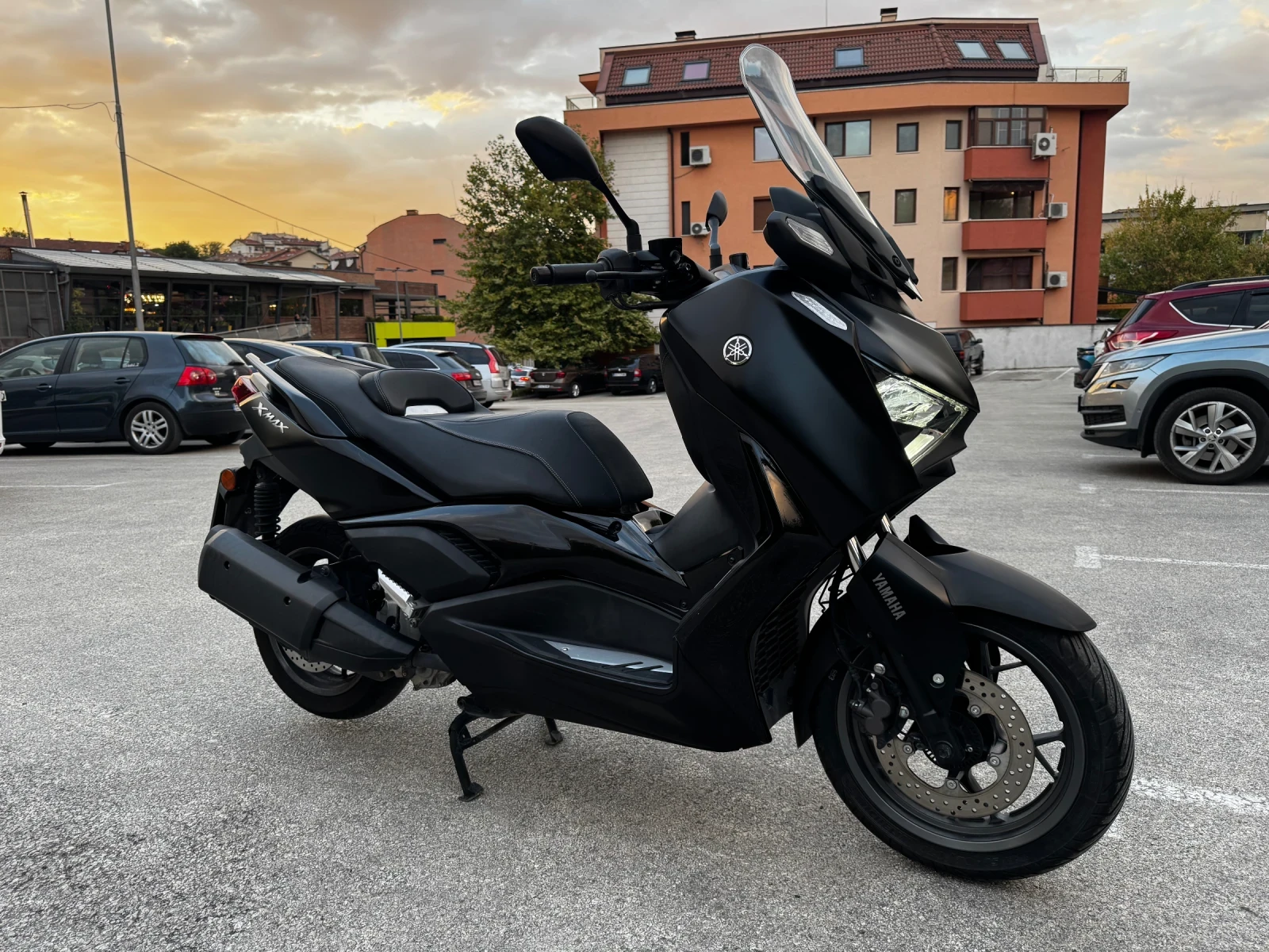 Yamaha X-max Tech Max Navigation  | Mobile.bg � ����������� 4