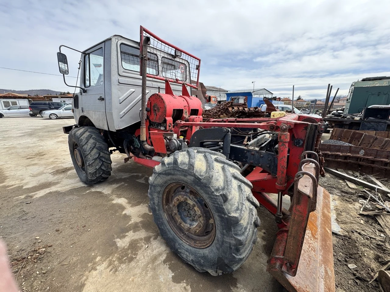 Специализирани машини Машини за дърводобив Unimog-170 4X4 - изображение 3