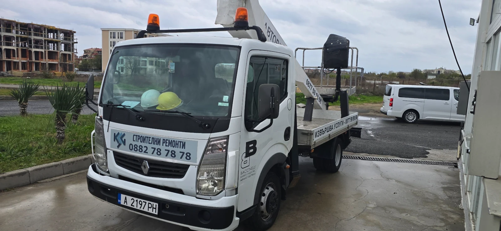  Renault  | Mobile.bg   1