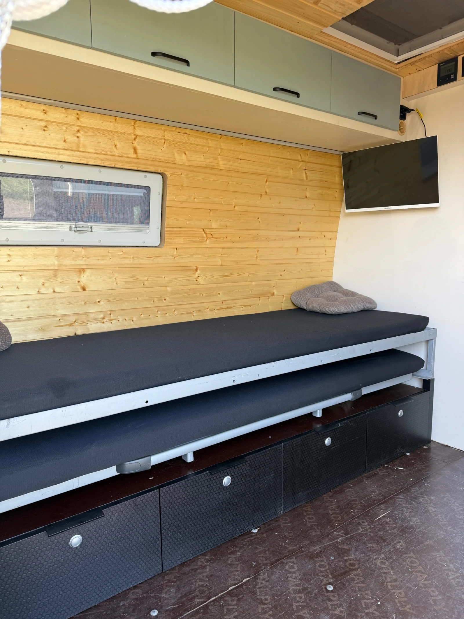 Кемпер Други IVECO 35s12, снимка 13 - Каравани и кемпери - 54322298