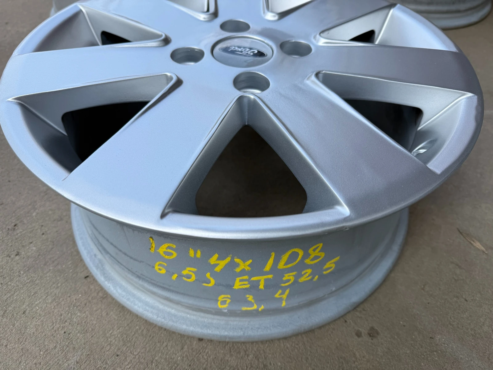 ������ | Mobile.bg � ����������� 8