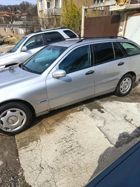 Mercedes-Benz C 220, снимка 2