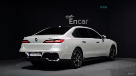 BMW 740 * M PACK* MAX* 360* Ambient Light* Head-up* ПАНО* , снимка 2