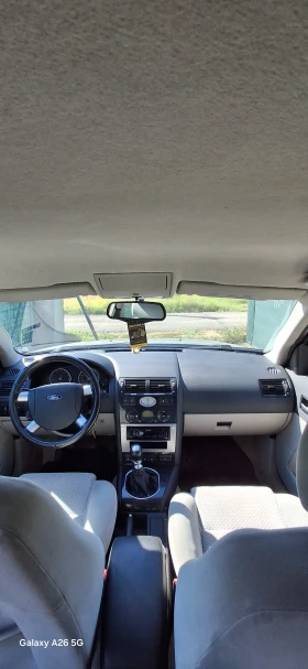 Ford Mondeo 1.8Ghia Нова Газ, снимка 4