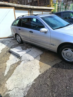 Mercedes-Benz C 220 - 1500 € / 2933.74 лв. - 47769446 3