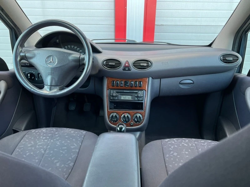 Mercedes-Benz A 140 I KLIMATIK , снимка 12 - Автомобили и джипове - 44639327