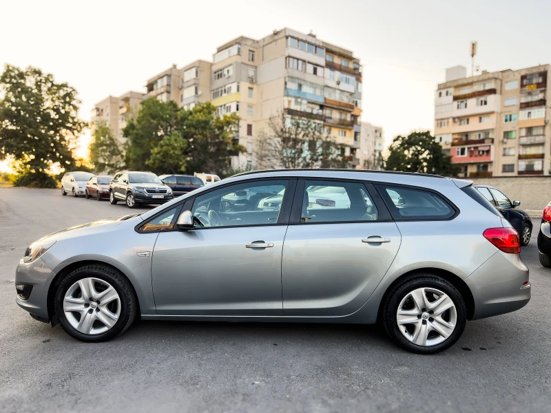 Opel Astra 1.4 140к.с ГАЗ, снимка 4 - Автомобили и джипове - 46894708