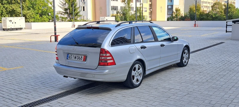 Mercedes-Benz C 220 C220/CDI FACELIFT, снимка 4 - Автомобили и джипове - 47314245