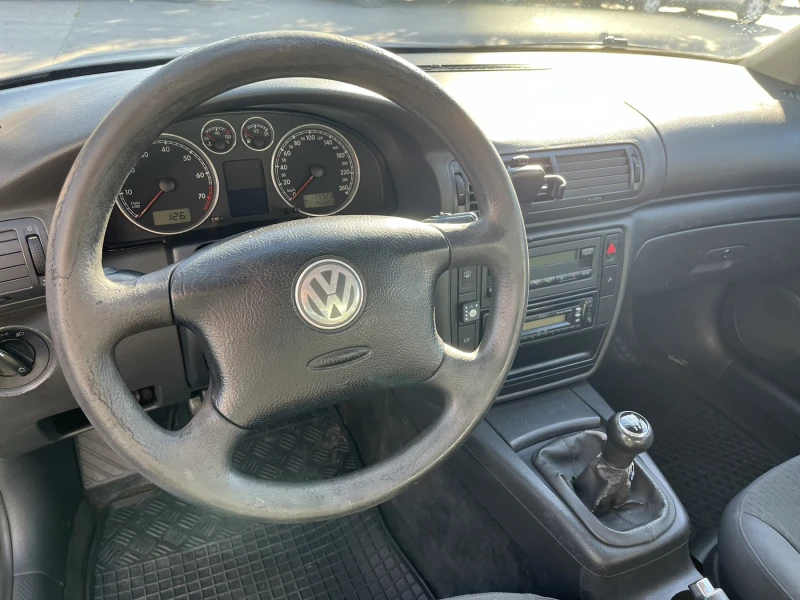 VW Passat, снимка 9 - Автомобили и джипове - 47314976