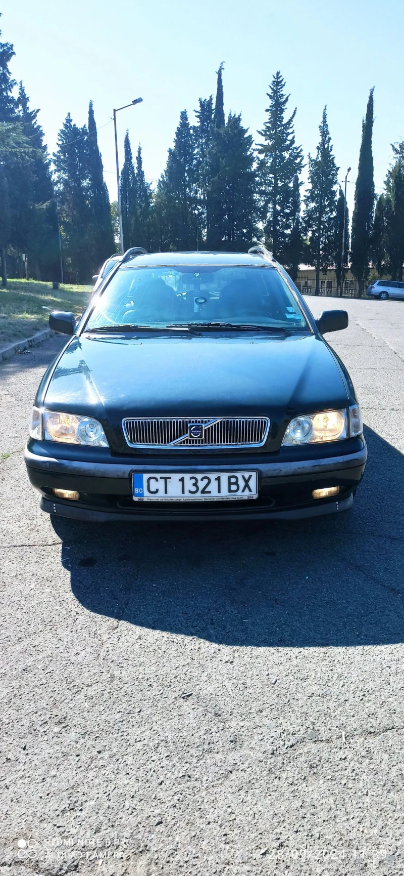 Volvo V40, снимка 1 - Автомобили и джипове - 47499787