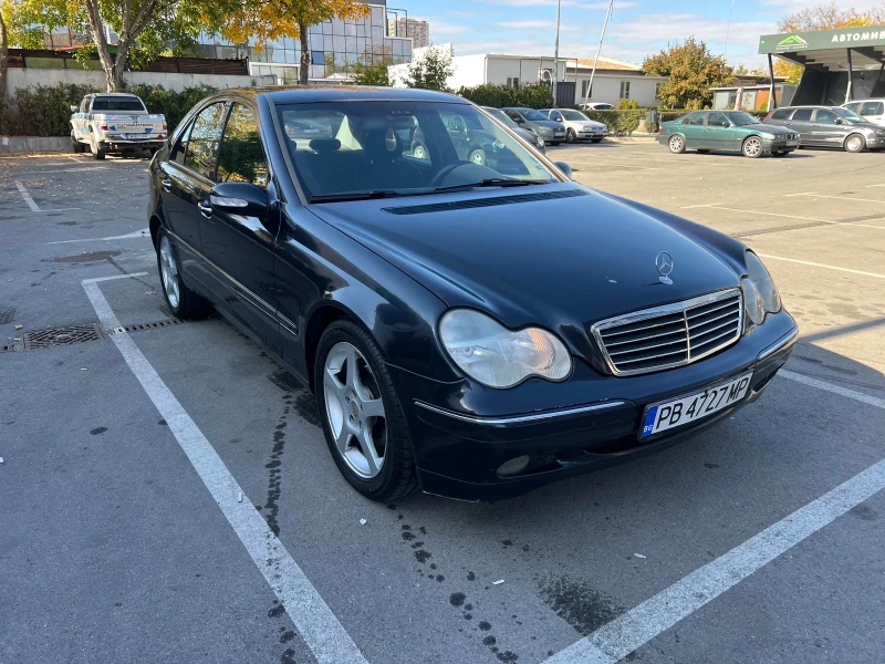 Mercedes-Benz C 220 CDI, снимка 11 - Автомобили и джипове - 47926802