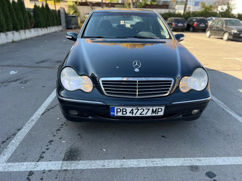 Mercedes-Benz C 220 CDI, снимка 2 - Автомобили и джипове - 47926802