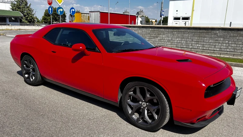 Dodge Challenger 3.6 , снимка 3 - Автомобили и джипове - 48287970