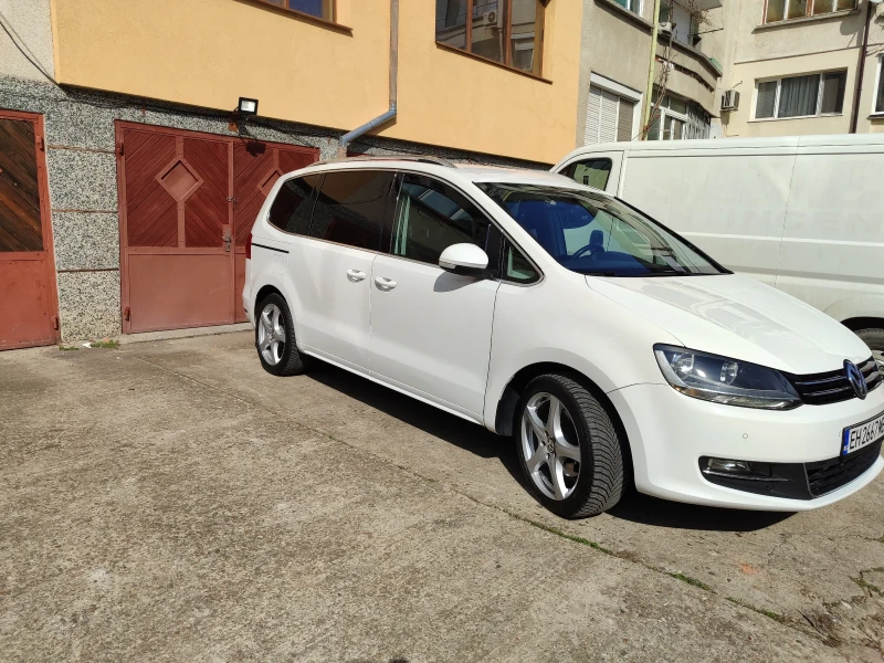 VW Sharan, снимка 8 - Автомобили и джипове - 48560619