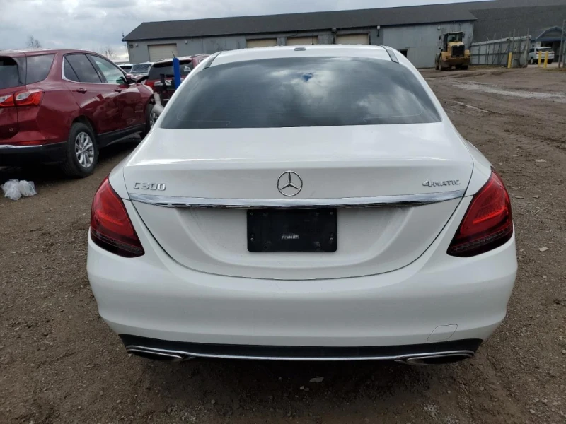 Mercedes-Benz C 300, снимка 6 - Автомобили и джипове - 48725028