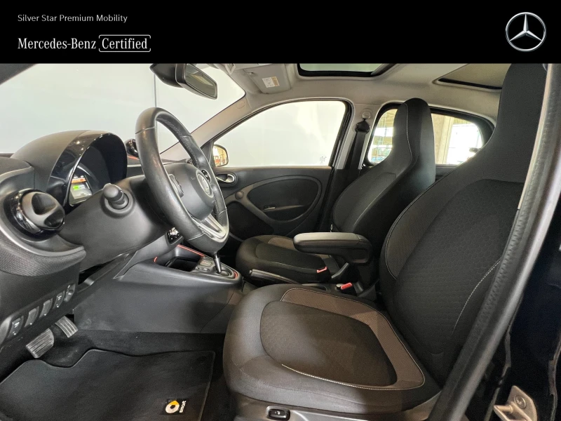 Smart Forfour, снимка 6 - Автомобили и джипове - 48873871