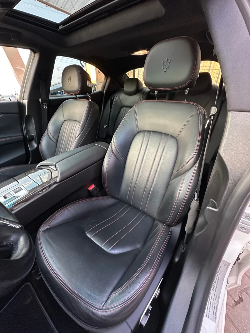 Maserati Ghibli SQ4* 3.0* V6* Bi-Turbo* 85 000km* Carbon* Keyless , снимка 17 - Автомобили и джипове - 49185647