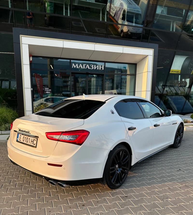 Maserati Ghibli SQ4* 3.0* V6* Bi-Turbo* 85 000km* Carbon* Keyless , снимка 7 - Автомобили и джипове - 49185647