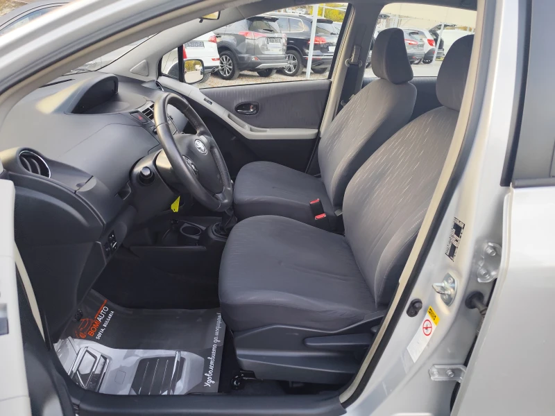 Toyota Yaris 1.4D-4D* KLIMA* , снимка 7 - Автомобили и джипове - 52279351