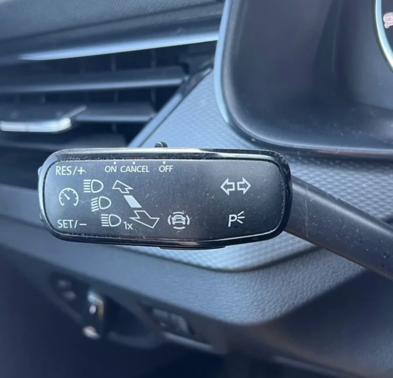 Skoda Scala, снимка 9 - Автомобили и джипове - 52500999