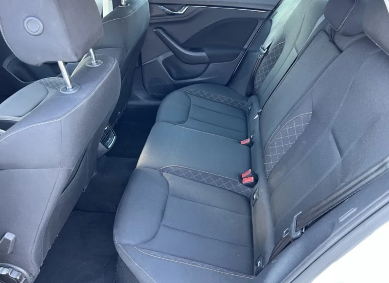 Skoda Scala, снимка 12 - Автомобили и джипове - 52500999