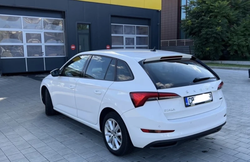 Skoda Scala, снимка 5 - Автомобили и джипове - 52500999