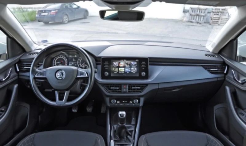 Skoda Scala, снимка 7 - Автомобили и джипове - 52500999