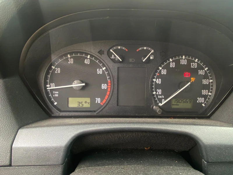 Skoda Fabia 1, 4 i -LPG, снимка 8 - Автомобили и джипове - 53043691