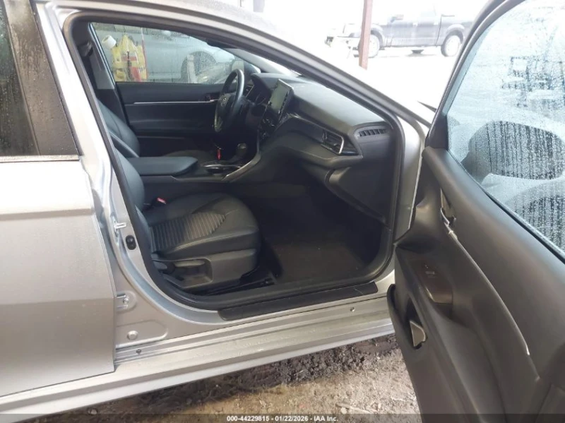 Toyota Camry 2.5l Se, снимка 5 - Автомобили и джипове - 53573091