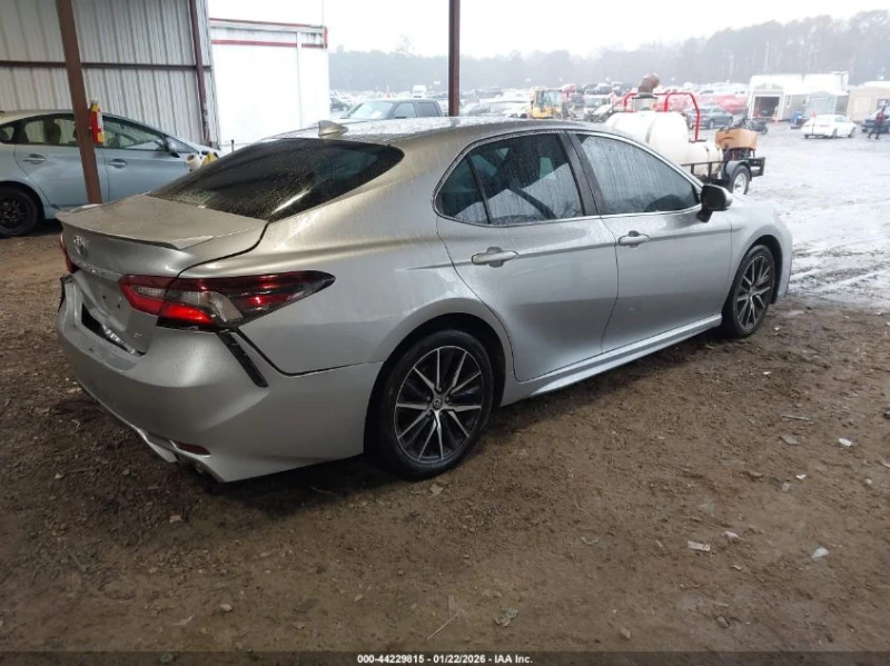 Toyota Camry 2.5l Se, снимка 4 - Автомобили и джипове - 53573091