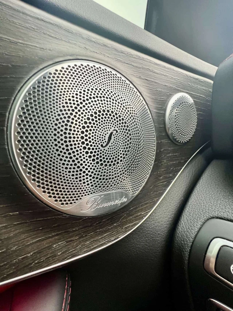 Mercedes-Benz C 63 AMG S| DISTRONIC| BURMESTER| БЕЗ УДАРИ| ЦЕНА ДО БГ, снимка 11 - Автомобили и джипове - 53576749