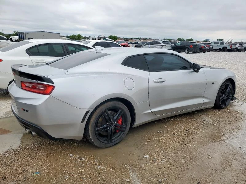 Chevrolet Camaro 6.2L 8 Rear-wheel drive - изображение 6