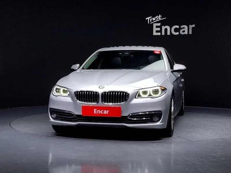 BMW 520, снимка 3 - Автомобили и джипове - 54591182