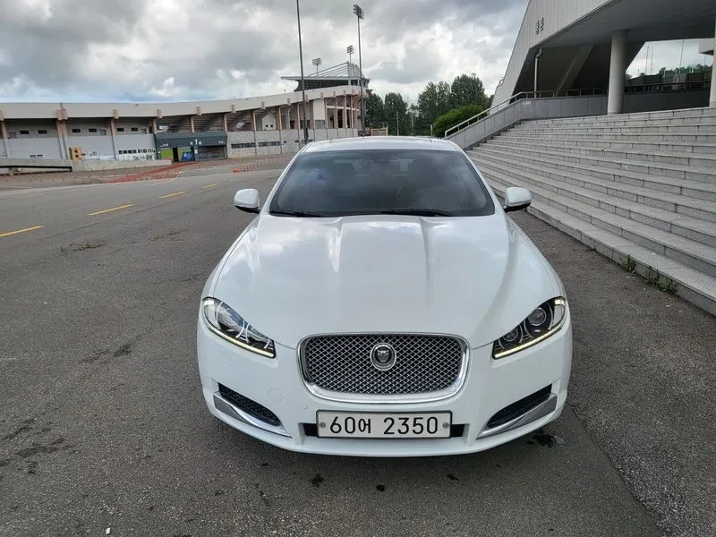 Jaguar Xf 3.0Sc Luxury