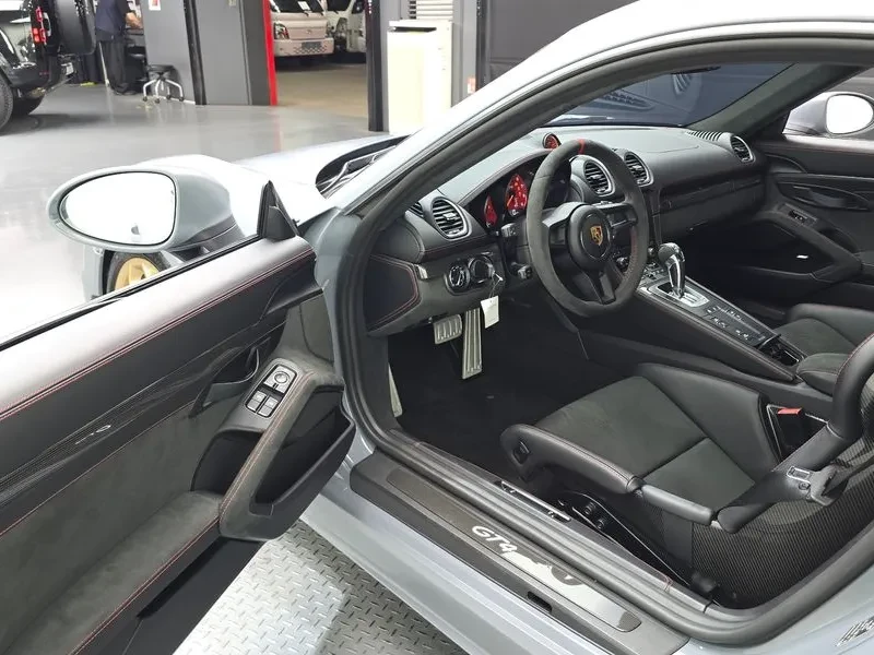 Porsche Cayman 4.0 GT4/ PDK/ BUCKET SEATS/ CARBON/ ROLL CAGE | Mobile.bg � ����������� 10
