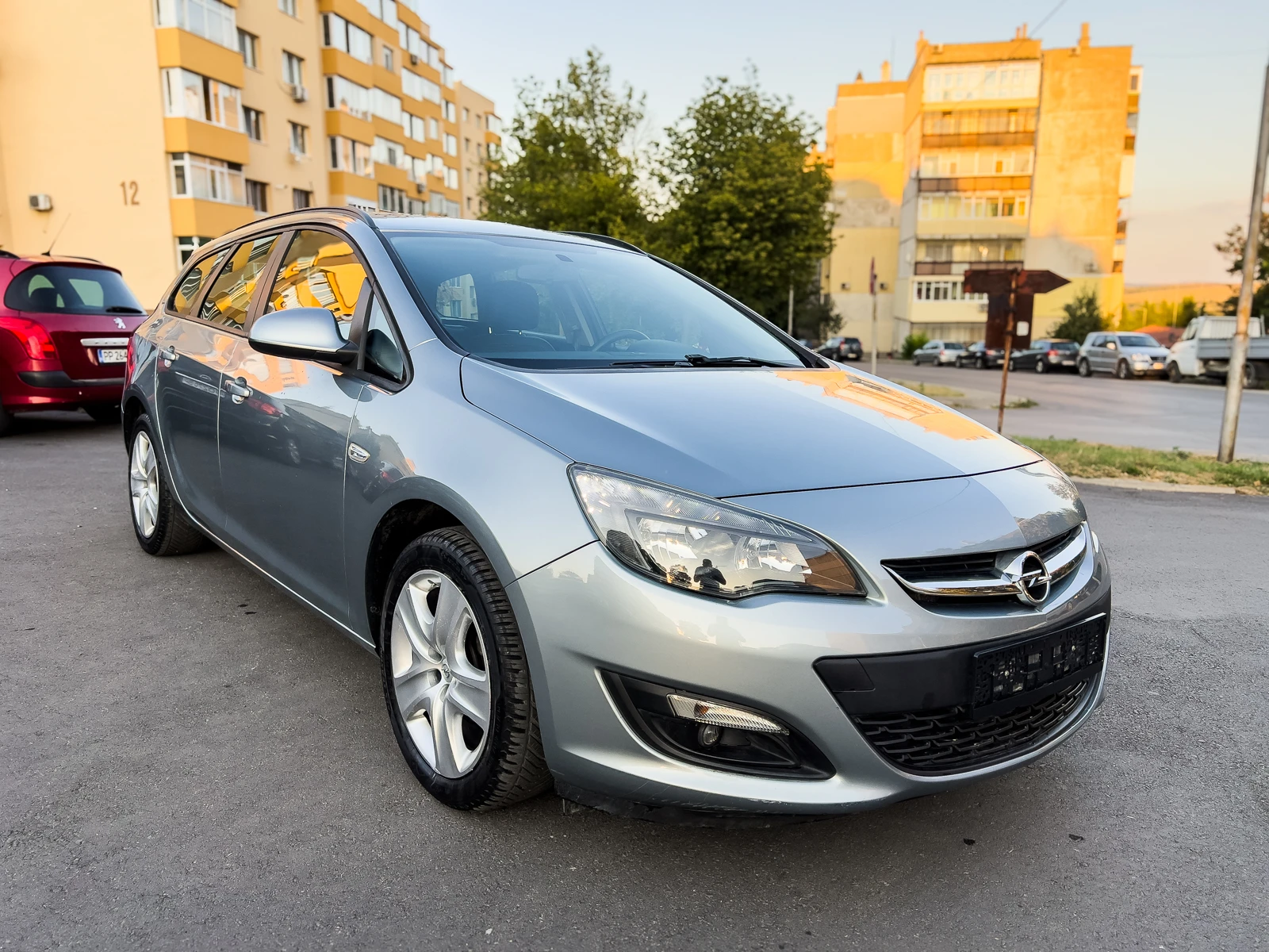 Opel Astra 1.4 140к.с LPG - изображение 2