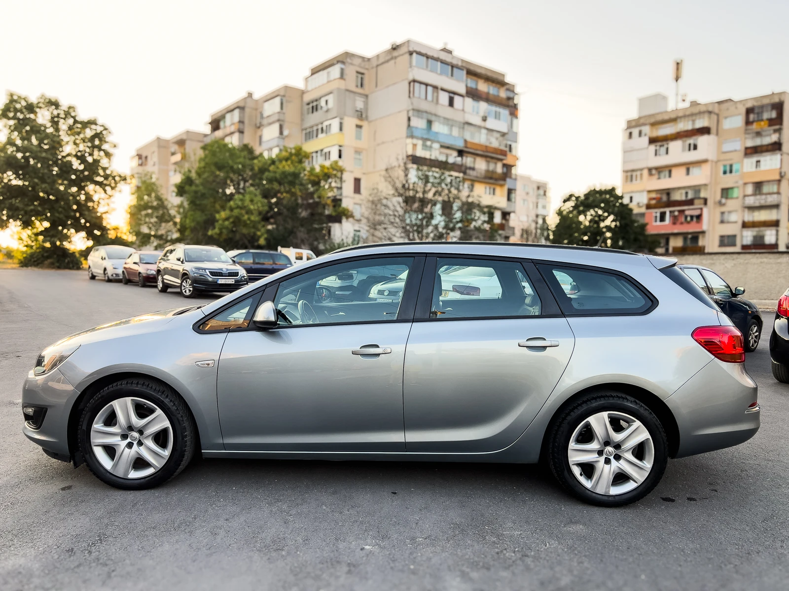 Opel Astra 1.4 140к.с LPG - изображение 4