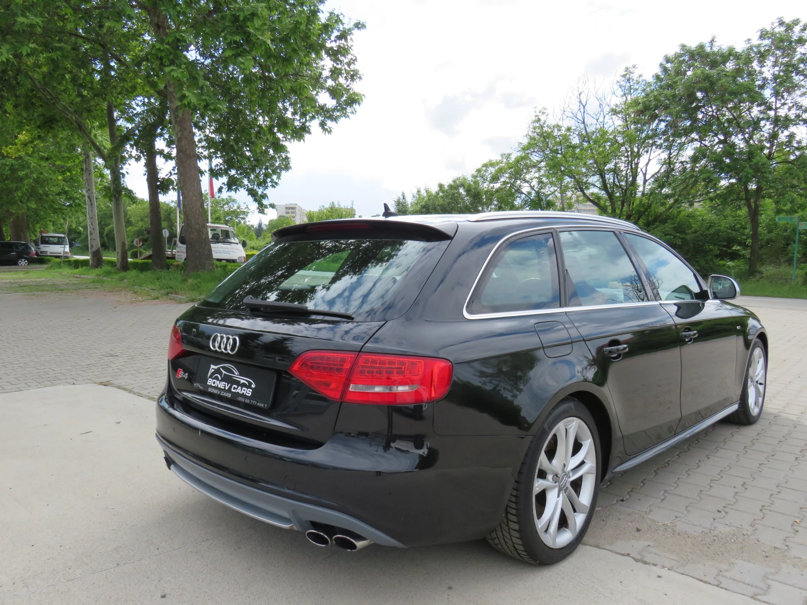 Audi S4 * * * 3.0T SWISS BANG&OLUFSEN PANORAMA QUATTRO* *  - изображение 4