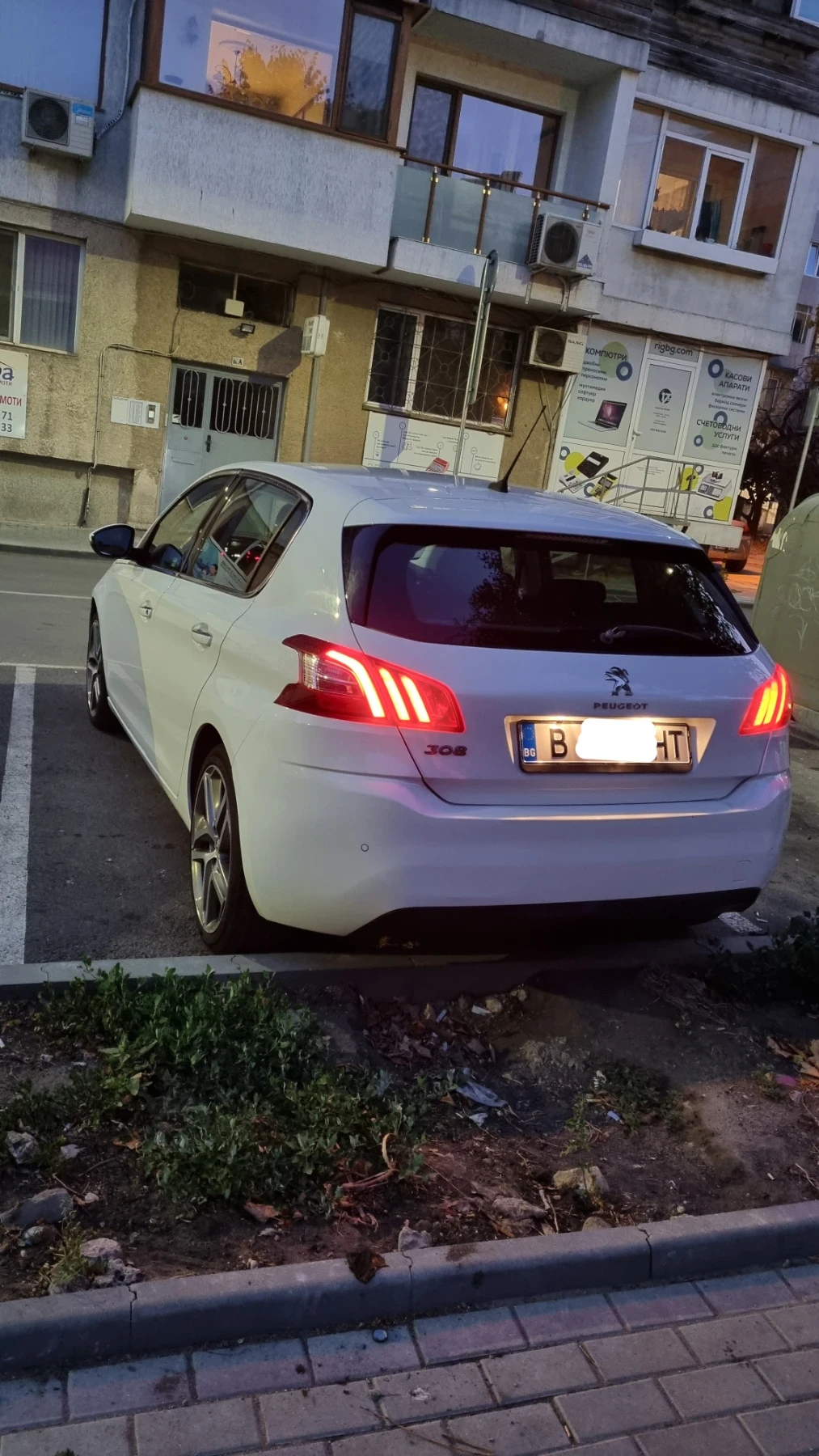 Peugeot 308 LED  - изображение 9