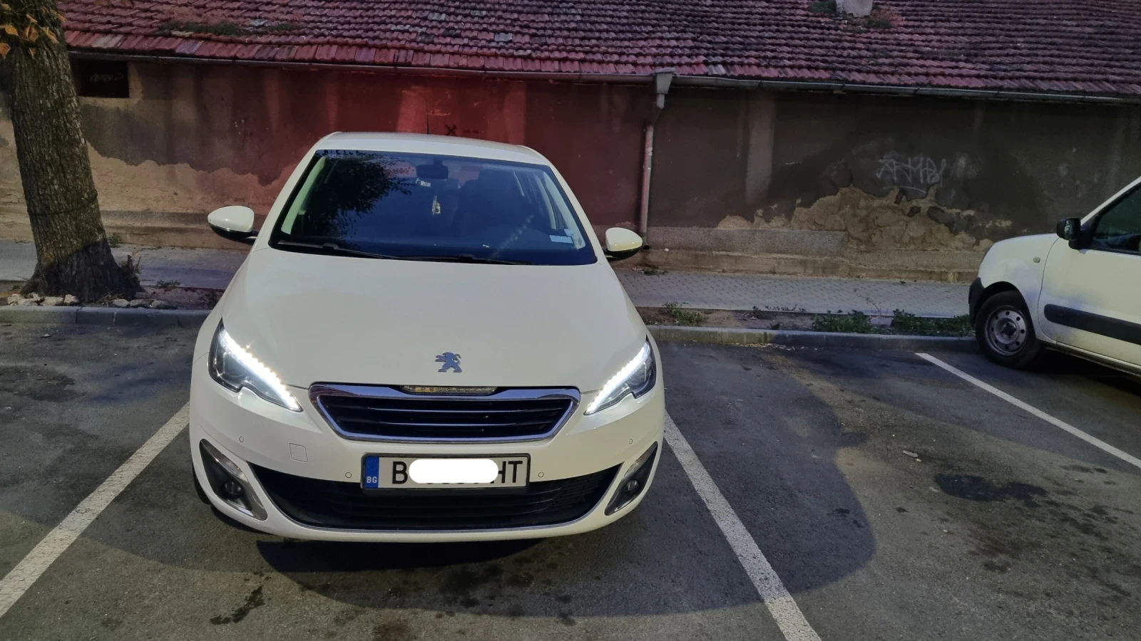 Peugeot 308 LED  - изображение 8