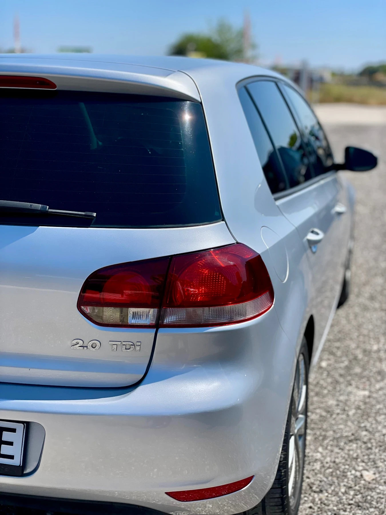 VW Golf 2.0 TDI АВТОМАТИК  - изображение 7